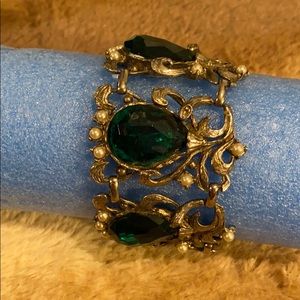 🛑VINTAGE EMERALD AND PEARL BRACELET